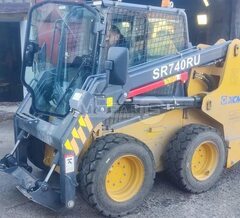 Замена быстросъёма на мини-погрузчике XCMG SR740RU